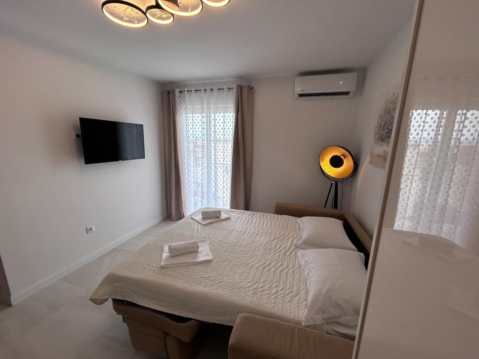 Apartmani Biokovo Makarska Ngoại thất bức ảnh